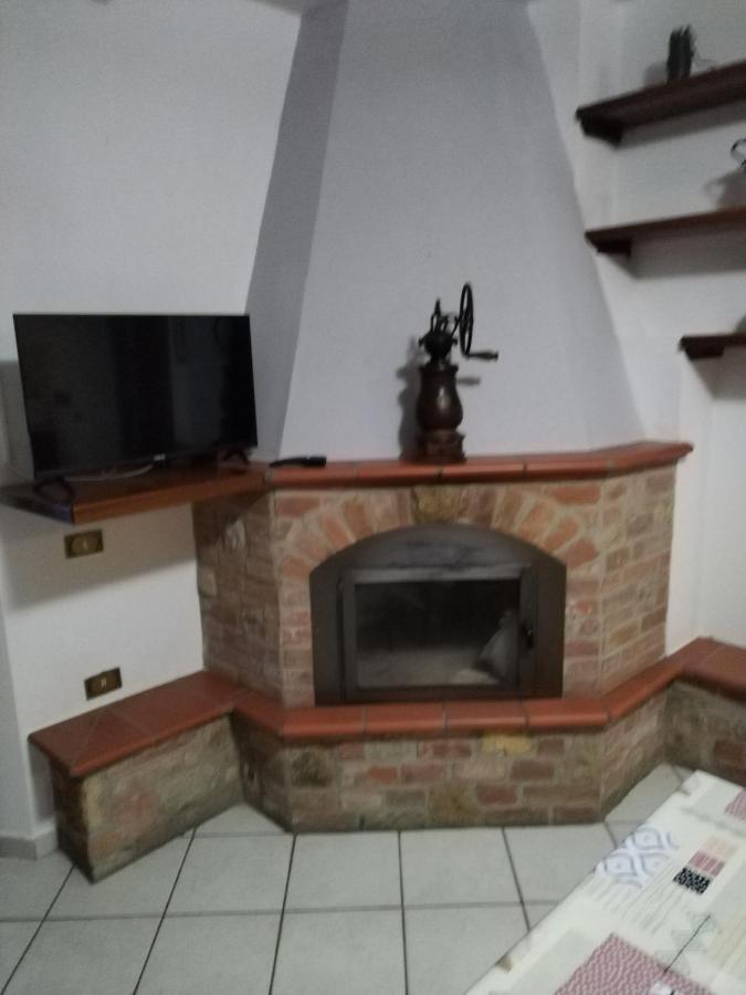 Casa Isidora Apartment Acquaviva  Luaran gambar
